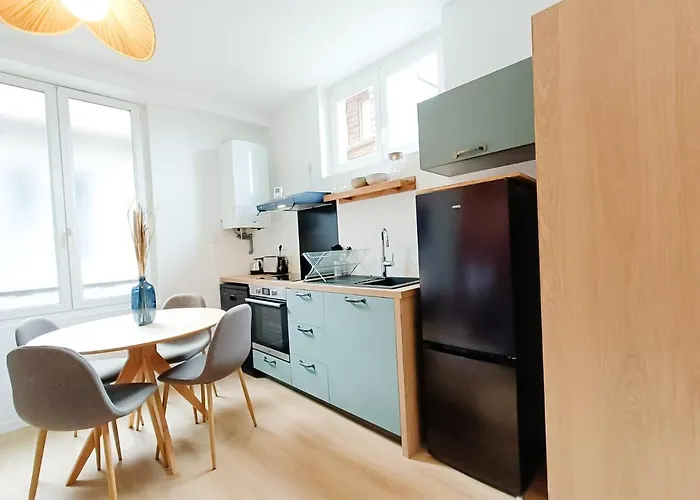 Cosy Perle - 2ch - Quartier Des Halles&parking Souterrain Apartment